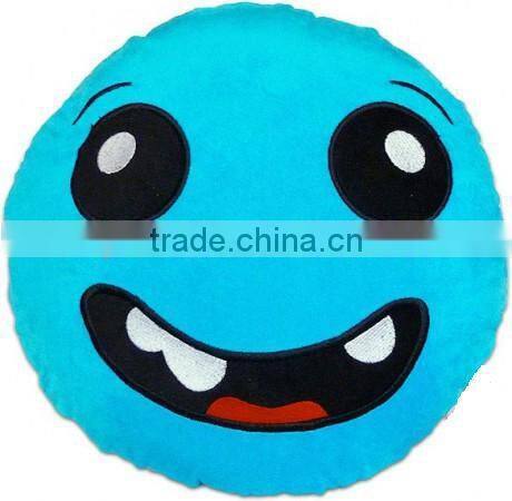 plush toy soft stuffed cheap custom emoji pillow, hot sale soft plush emoji pillow stuffed toy