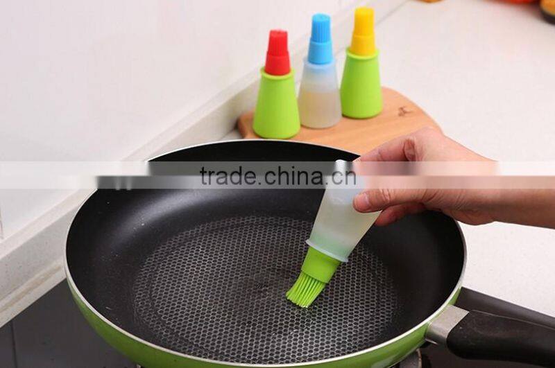 Hot Sale Food Grade Silicone Basting Brushes & oil bottle Brush,Baking and Grilling, Heat-Resistant Cooking Utensils