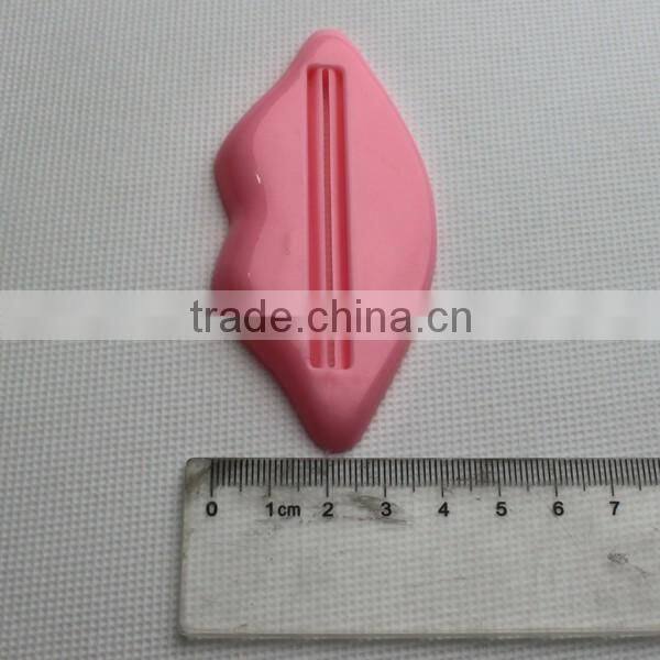 Custom Toothpaste squeezer Wholesale Kiss