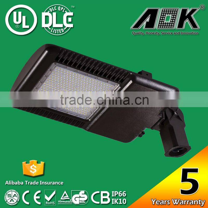 UL DLC CUL LED Area Light,130lm/w