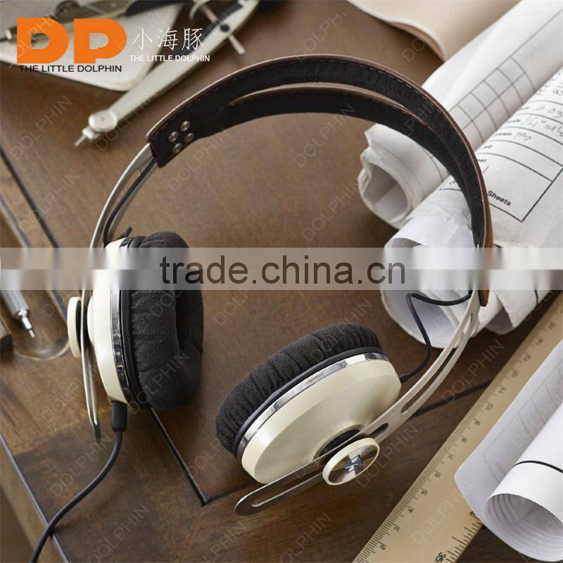 Cheap customized logo promotion earphone & earbud Sport Bluetooth Earphones