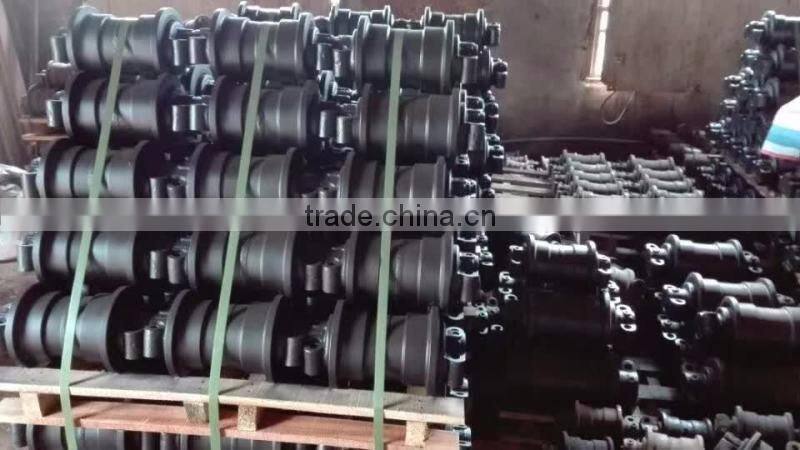 Excavator Undercarriage parts Hitachi EX200-1 track roller with high quality