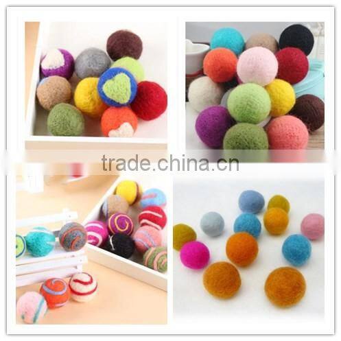 Factory Direct 100% Wool Felt Balls rug