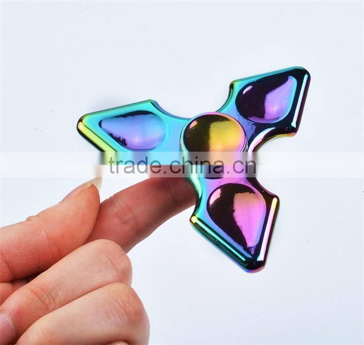 YanNuo Metal Wind Spinner Toys, Spinner Toy Color triangle