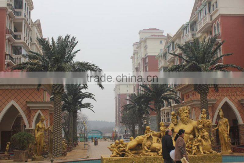 Real easte use fake decorative huge palm trees