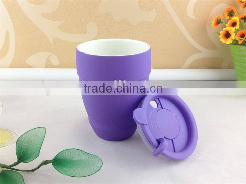 coffee cup with plastic lid color glaze ceramic mug