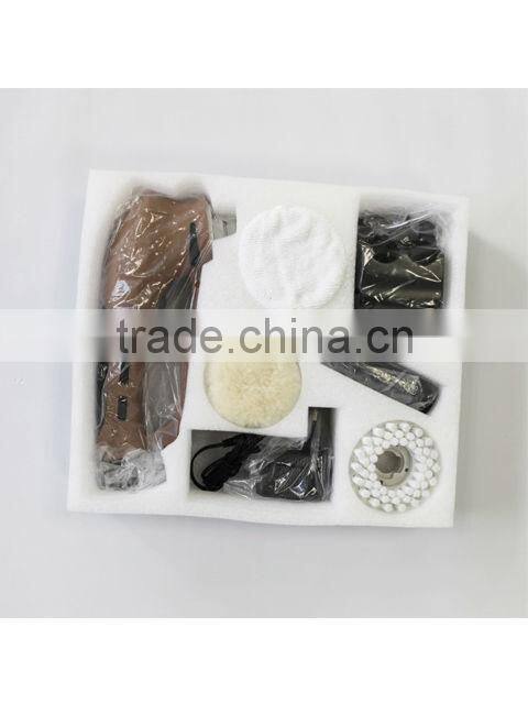 Cordless leather shoe dust cleaner