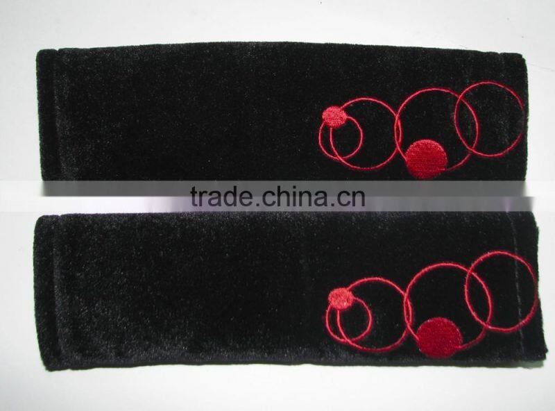 Customized Authorization Pattern Embroidery Car Shoulder Pad