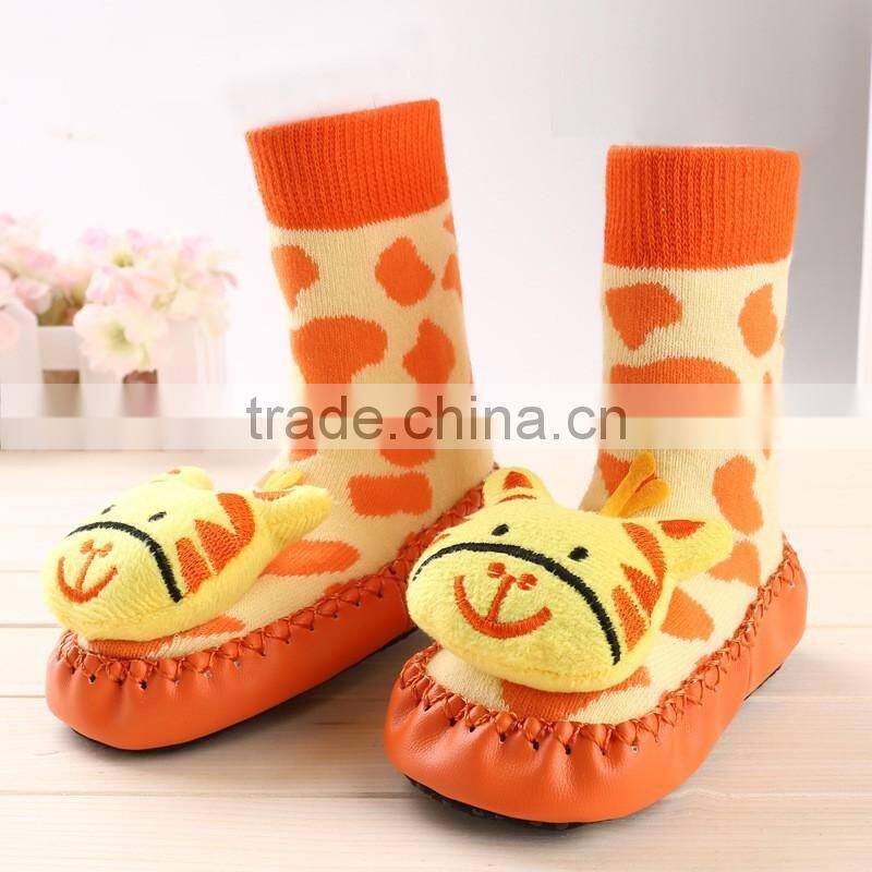 2016 Custom sock wholesale low MOQ cartoon tube baby shoe anti-slip floor sock