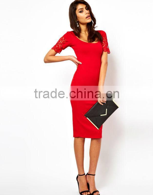 Body-Conscious Dress With Laser Cut Sleeves