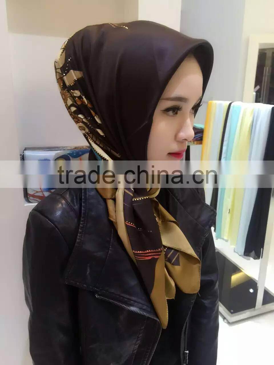 Newest 2016 printed 110*110cm silk square islamic headscarf;muslim scarf