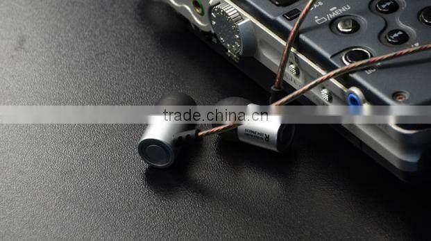 2016 popular Hi-Res Audio ED4.096030 Ear Headphone