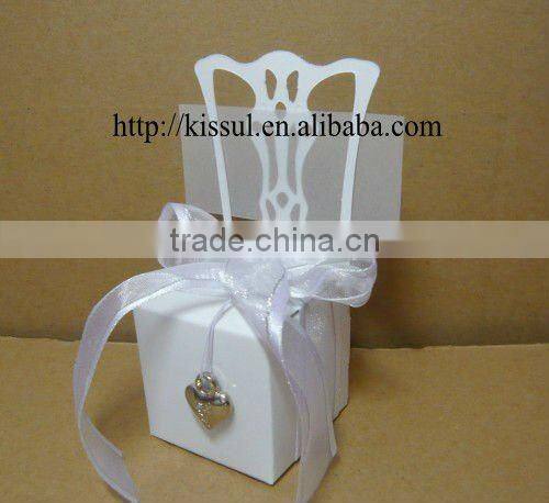 Hochzeitsbevorzugungen Miniature White wedding chair boxes with Accessories