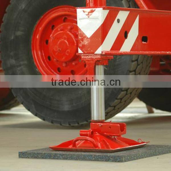 Excellent plastic outrigger plate with customized color and specification.