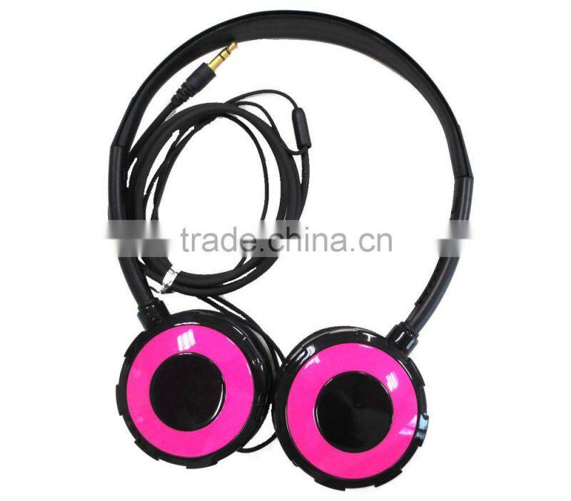 (4(DM305) High Quality Fashion .5mm Stereo Plug Headphone With Competitive Price