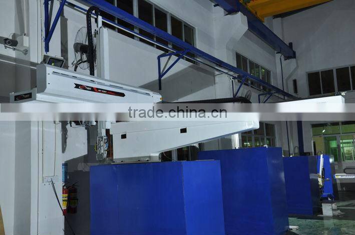 Robotic arm for Injection Moulding Machinery Ranges From 650 Ton to 2200 Ton