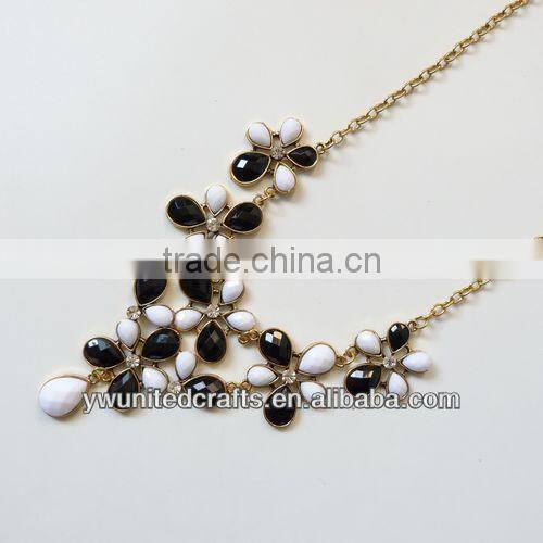 2014 chunky bib necklaces