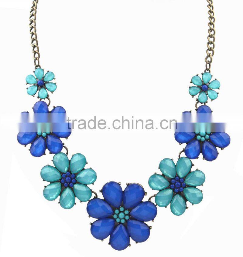 Fashion Flower Statement Necklace Jewelry