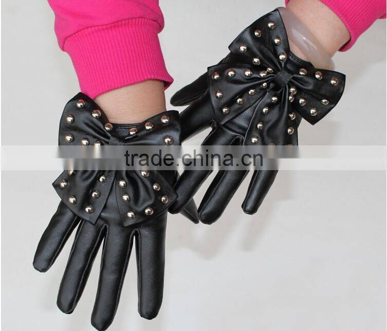 2015 New Arrival Winter Cycling Motorcycle Driving Lady Rivets Bowknot Soft PU Leather Gloves For Women Black Red