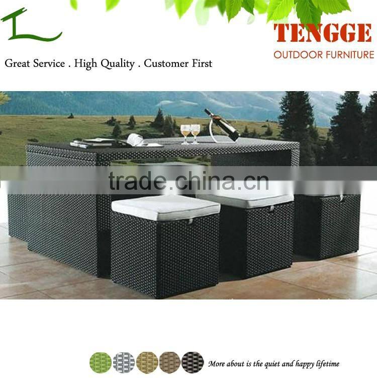 TG15-0268 6 seater rattan dinner set hideaway dining table and chair set