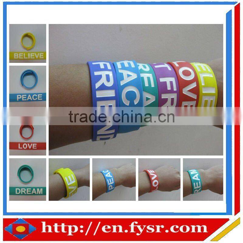 2013 hot seller silicone wristbands,de silicona pulseras bofetada custom logo printing are available