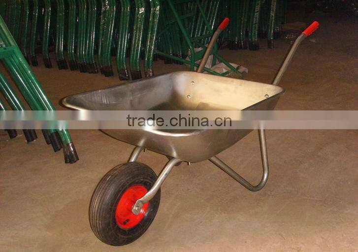 WB5204 easy to assemble wheelbarrow