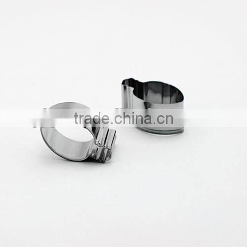 Kasun novelty vegetable radish metal cookie cutter dog bone cookie cutter