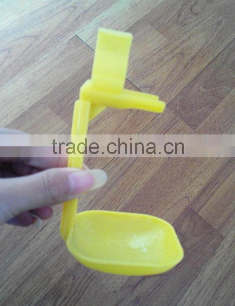 Automatic plastic poultry drinker drip cup/Poultry Drinker Hanging Drip Cups
