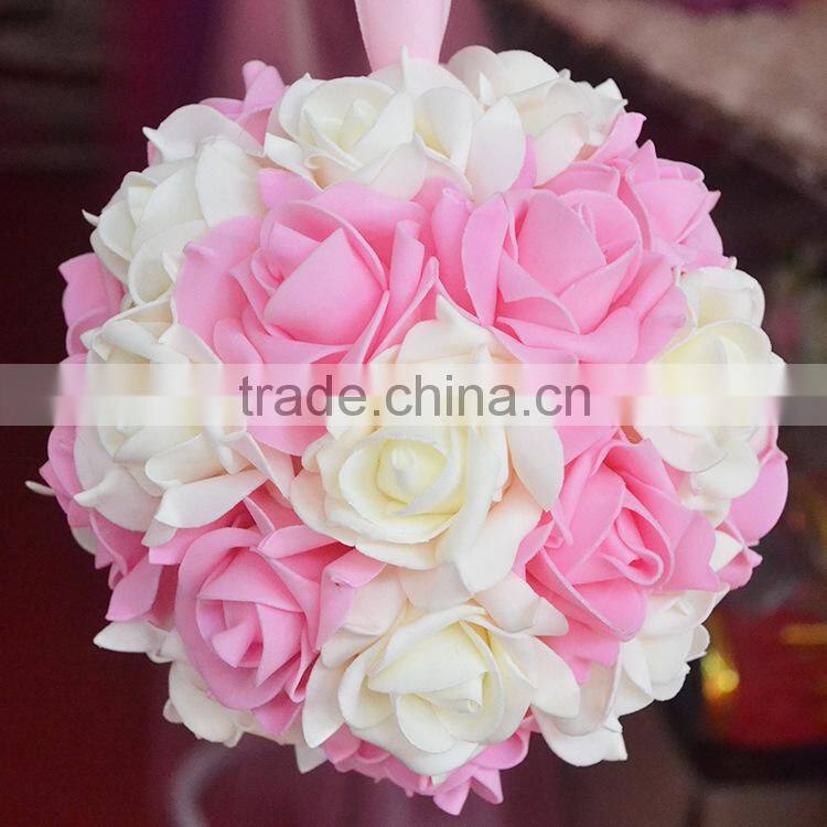 Factory wholesale 12 inch flower kissing ball