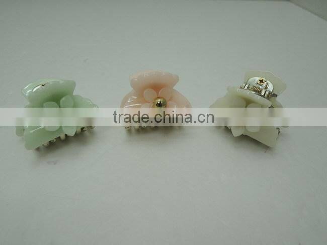 High quality acrylic hair claw with flower charm