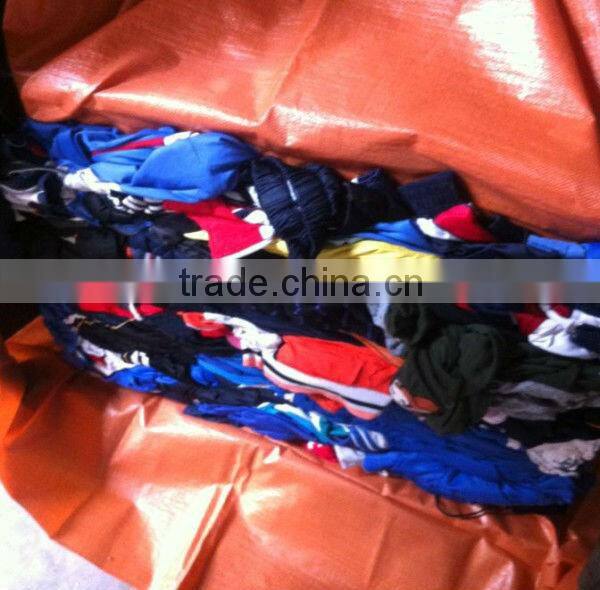 used summer clothes in bales/ sorting used summer clothes