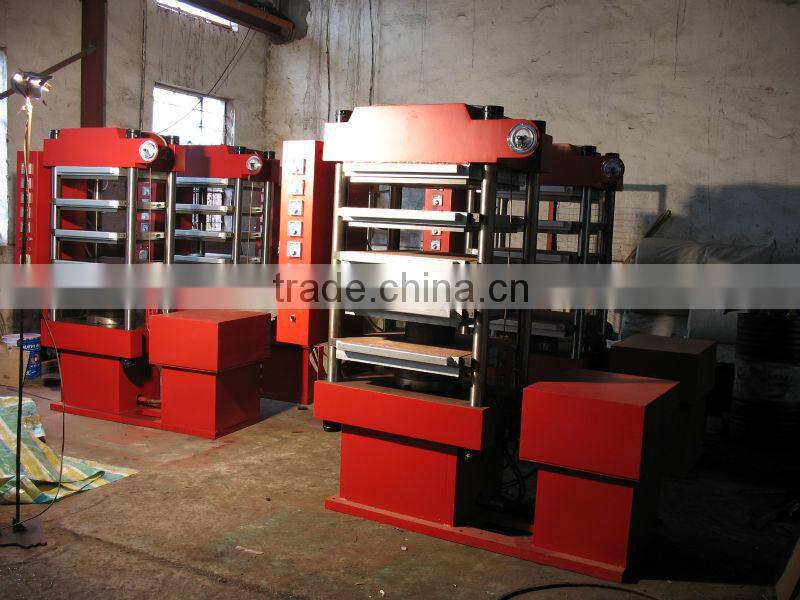 2015 new rubber floor tile making machine