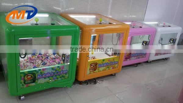 Cube Craw Crane Machine/crane machine/toy crane claw machine/claw crane vending machines for sale
