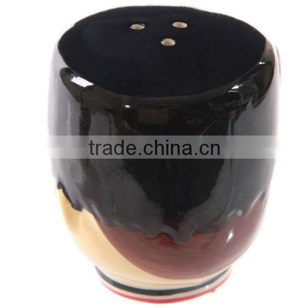 Vintage London Souvenir ceramic Guardsman salt and pepper shaker