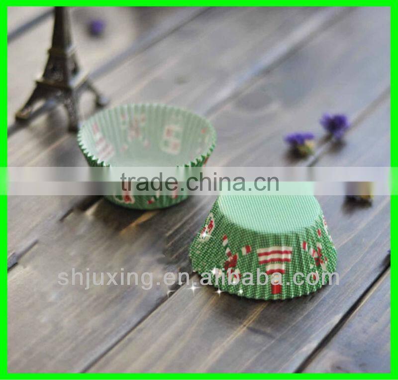 Black Polka Dot greaseproof cupcake liners