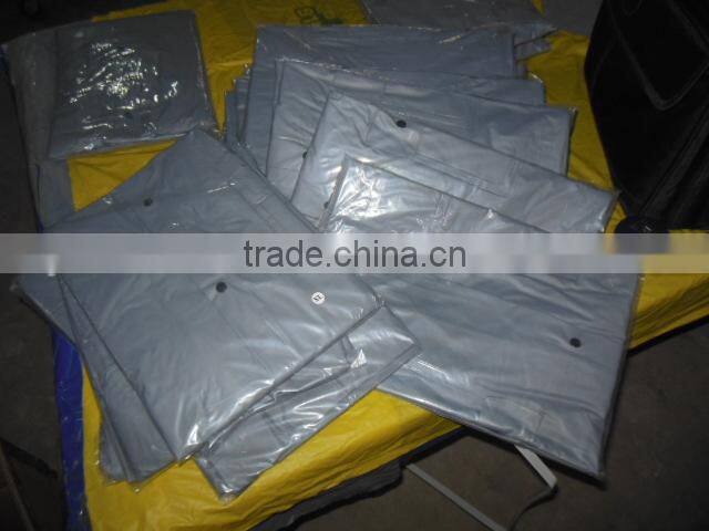 Reversible rainjacket