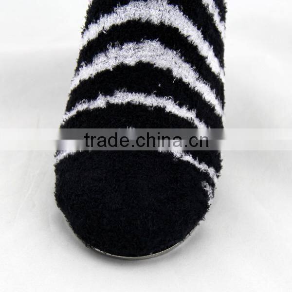 GSW-76 custom new style fashion fuzzy nylon silicon nonslip spa socks women ankle socks