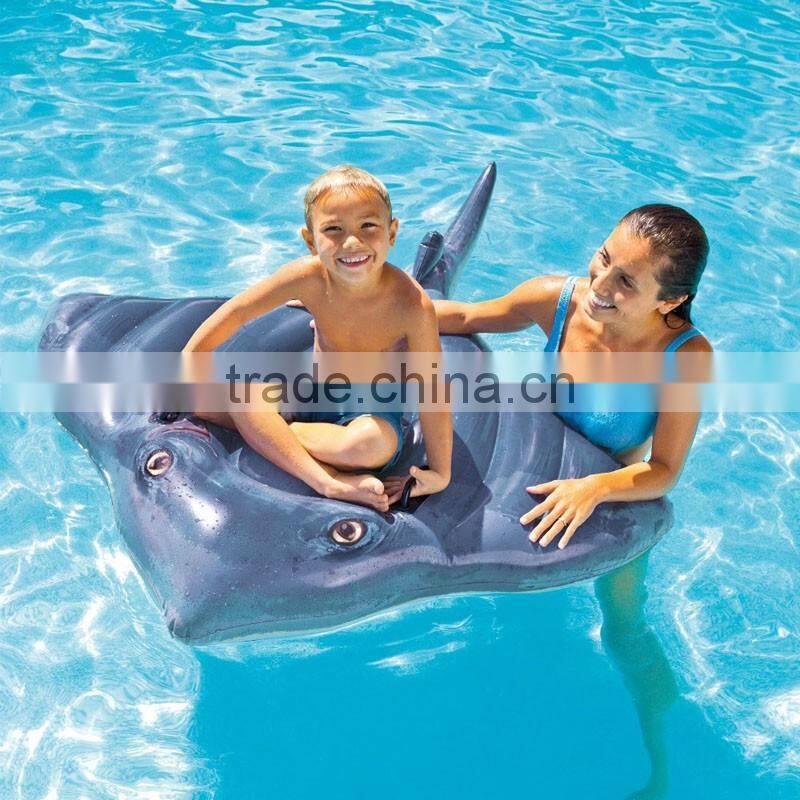 2017 hot selling leasure giant pool float water game toys inflatable octopus ride on ourdoor swim party toys