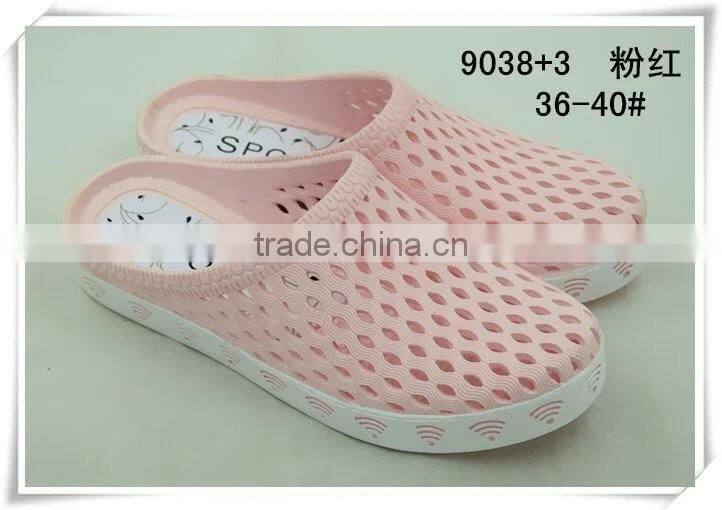 plastic weaven sandal with best design
