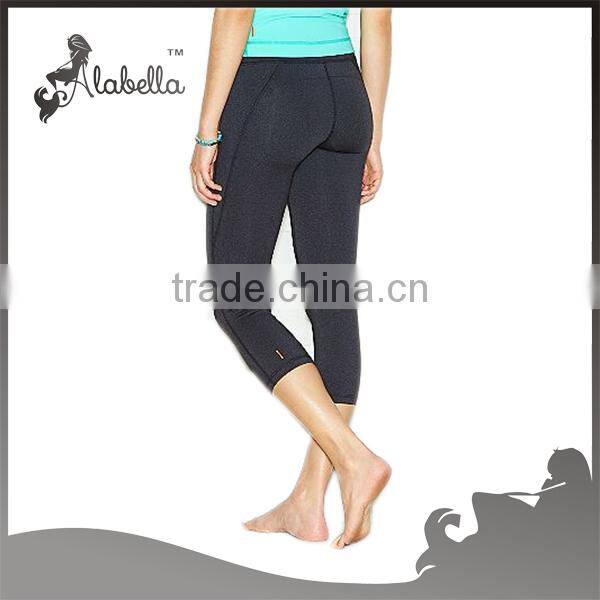 hot sale low MOQ sexy women capri jeans