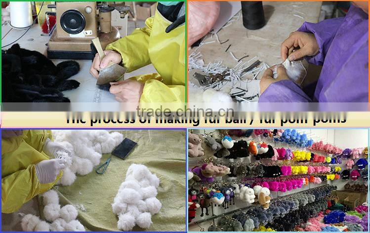 China handmade fox pom poms with 12cm for beanie hat