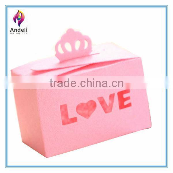 Felt wedding bonbonniere boxes