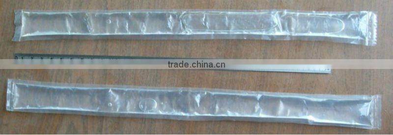 Ice pop filling and packing machine
