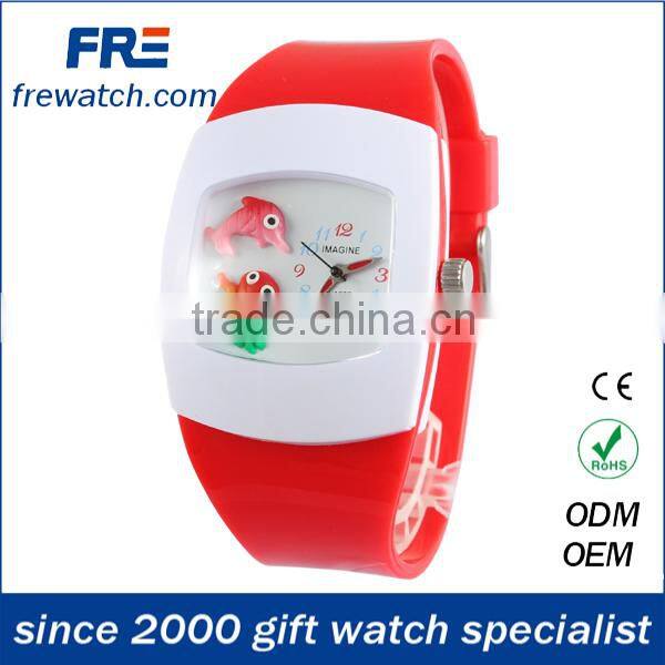 hot sales 2015 fashion silicone watch with japan movement water resisting