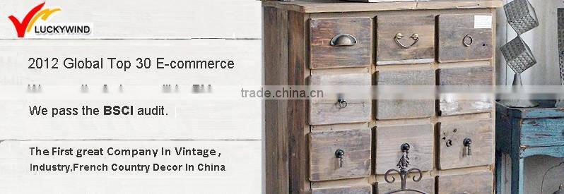 A Drawer White Antique Curved Wood Chairs