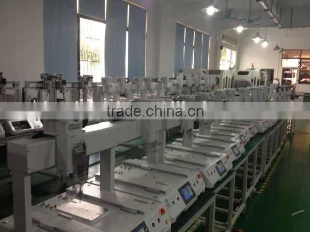 Automatic locked screw machine