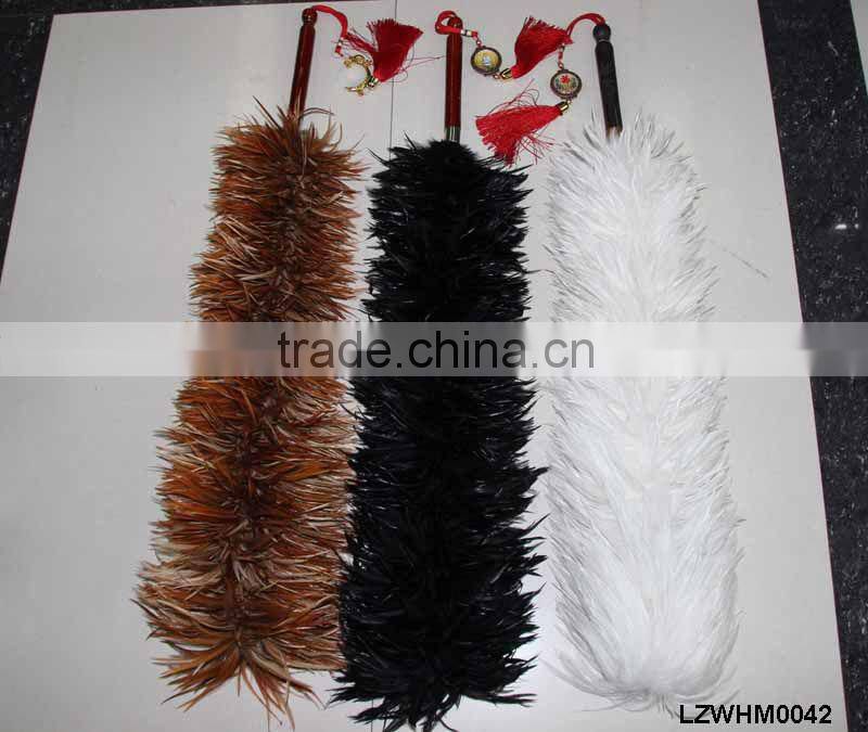Rooster feather dust LZWHM0040