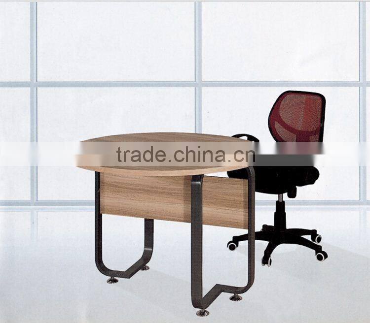 Nice Design Luxury Quality Antique Round Brass Table