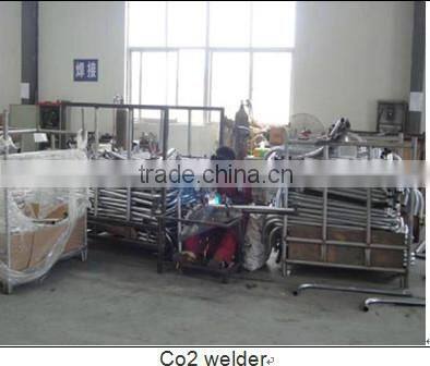 10 ft 3 legs trampoline with enclosure