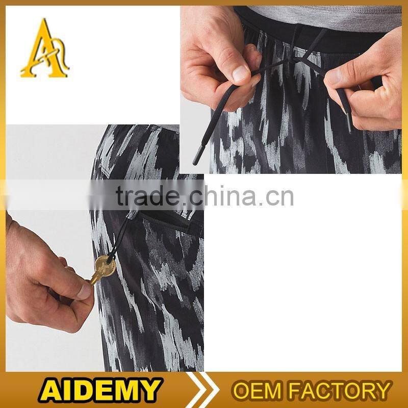 Mixcolor black/red elasticated 100% polyamide breathable men sports shorts